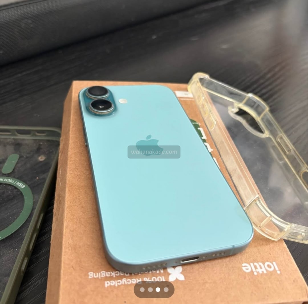 Apple I 16 Mobile Phone - Image 1
