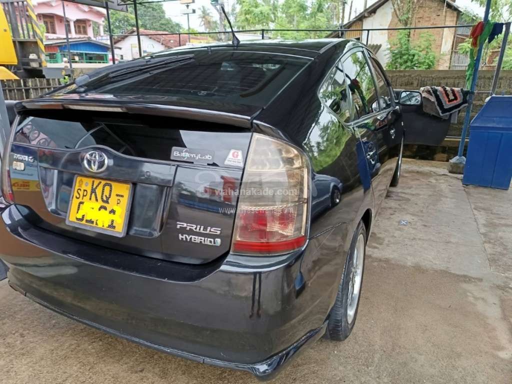 Toyota Prius (XW20, second generation) 2015