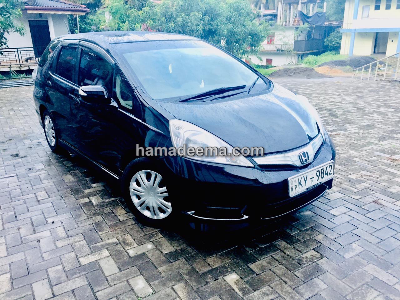 Honda Fit Shuttle 2012 (Reconditioned) - Image 1
