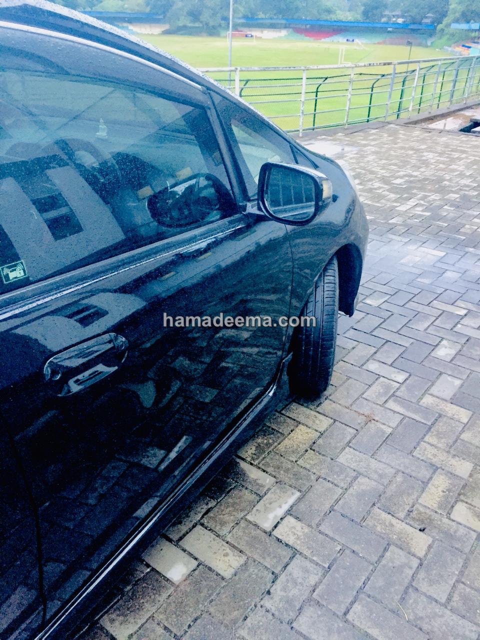 Honda Fit Shuttle 2012 (Reconditioned) - Image 7